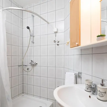 Tropicana Pool Apartmán Lokva Rogoznica
