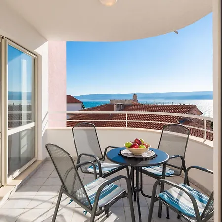 Tropicana Pool Apartmán Lokva Rogoznica