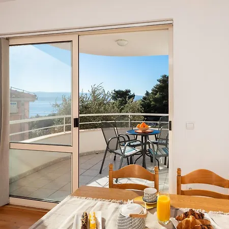 Tropicana Pool Apartmán Lokva Rogoznica