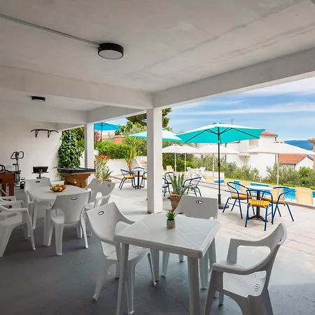 Apartmán Tropicana Pool