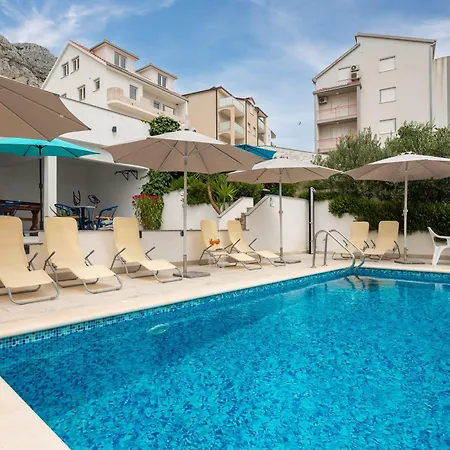 Apartmán Tropicana Pool *