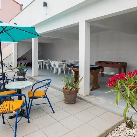 Tropicana Pool Apartmán *